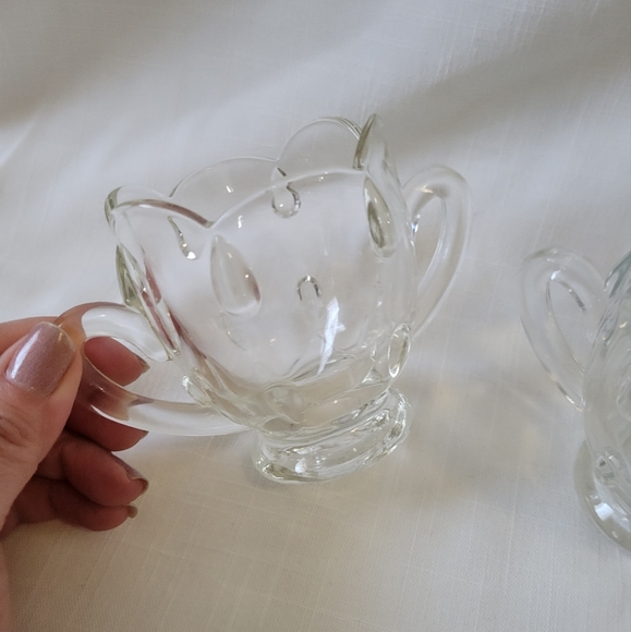 Vintage Indiana Glass Company Teardrop Sugar and Creamer Set - Picture 3 of 11